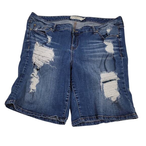 Torrid Bermuda Length Distressed Whiskering Women's Denim Shorts 18 - Picture 1 of 5